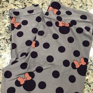 LuLaRoe Disney Collection Tall & Curvy Leggings